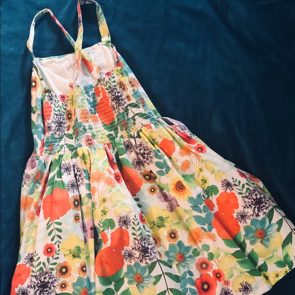Floral Spring Dress - Picture 3 of 7